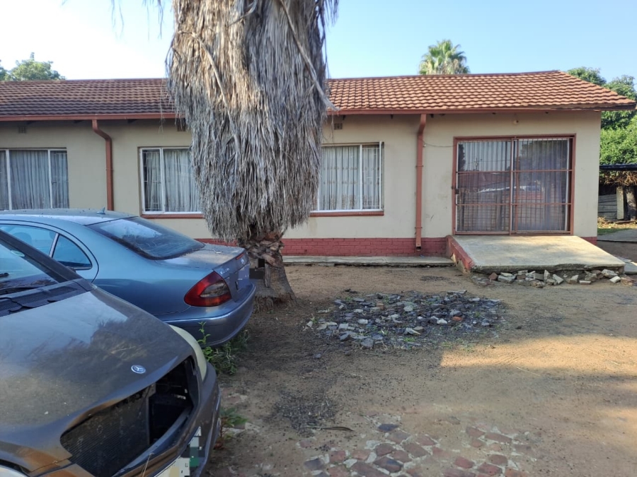 3 Bedroom Property for Sale in Oos Einde North West